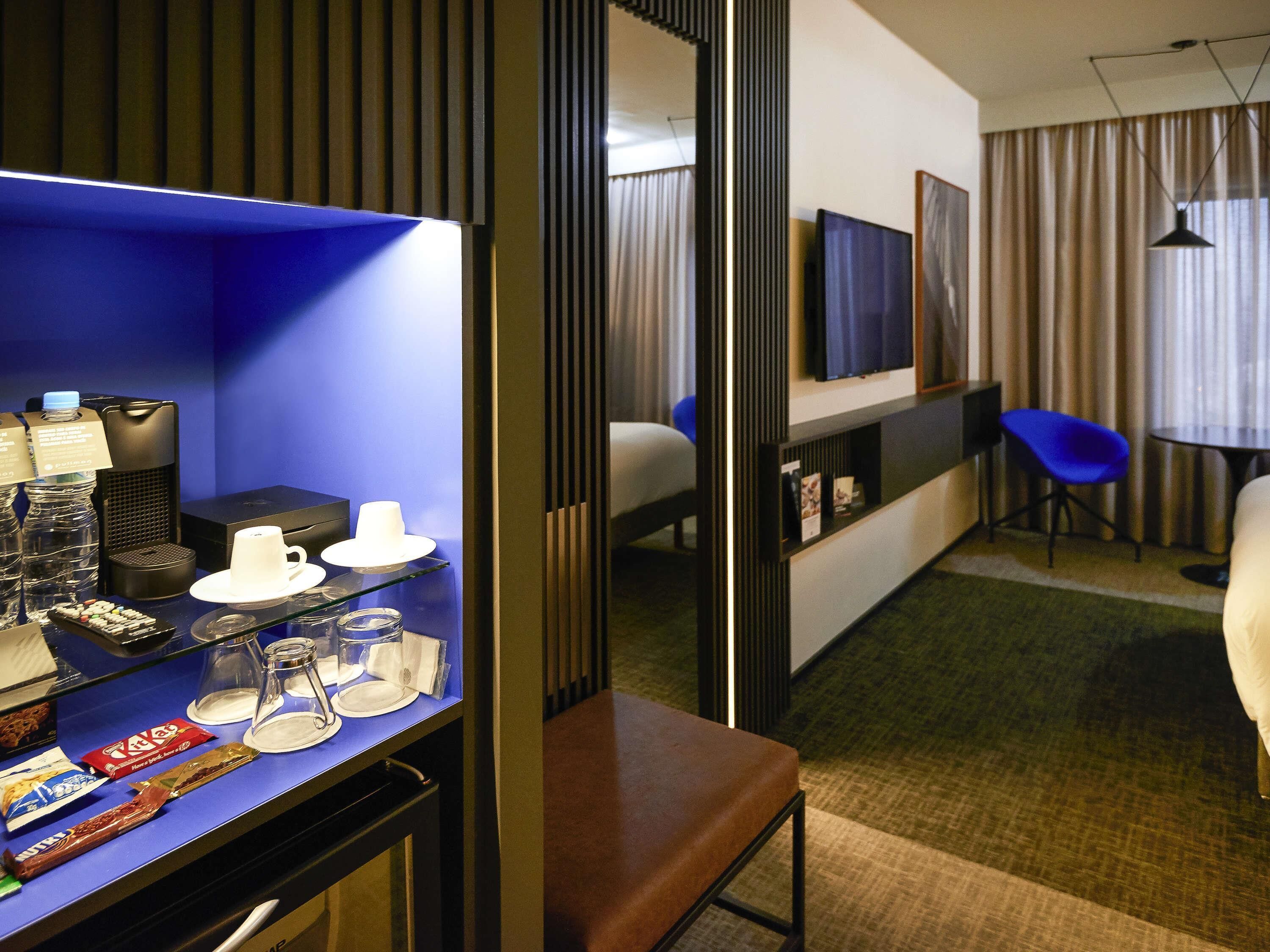 Deluxe Room, 1 Queen Bed (Premium)