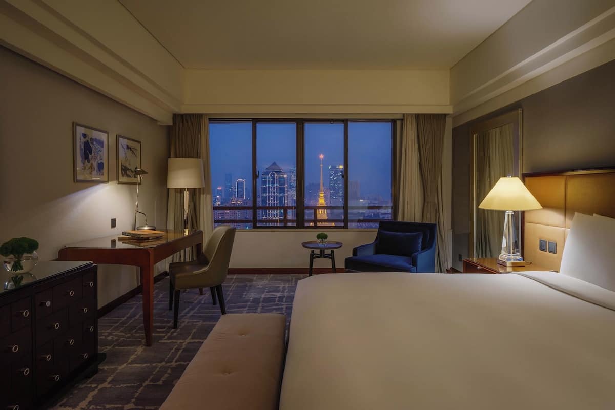 1 bedroom, premium bedding, pillowtop beds, minibar