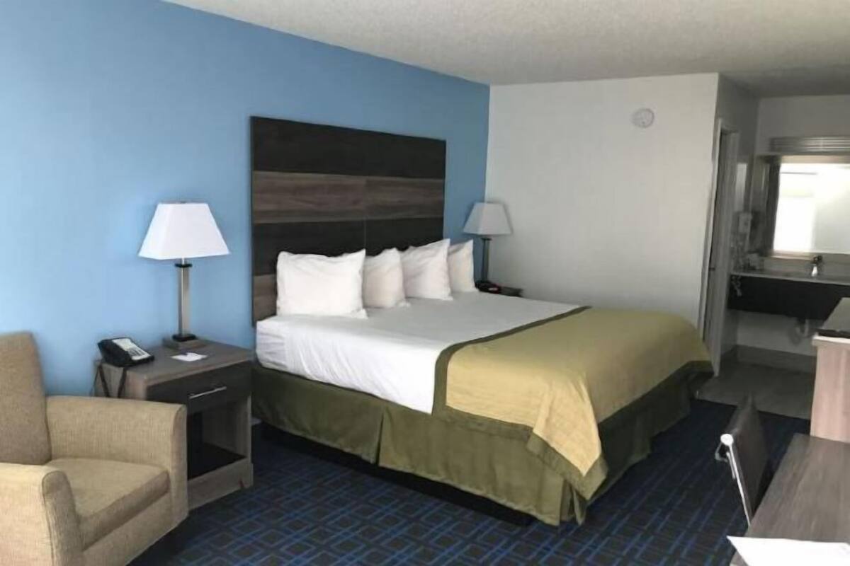 Desk, blackout curtains, iron/ironing board, free cots/infant beds