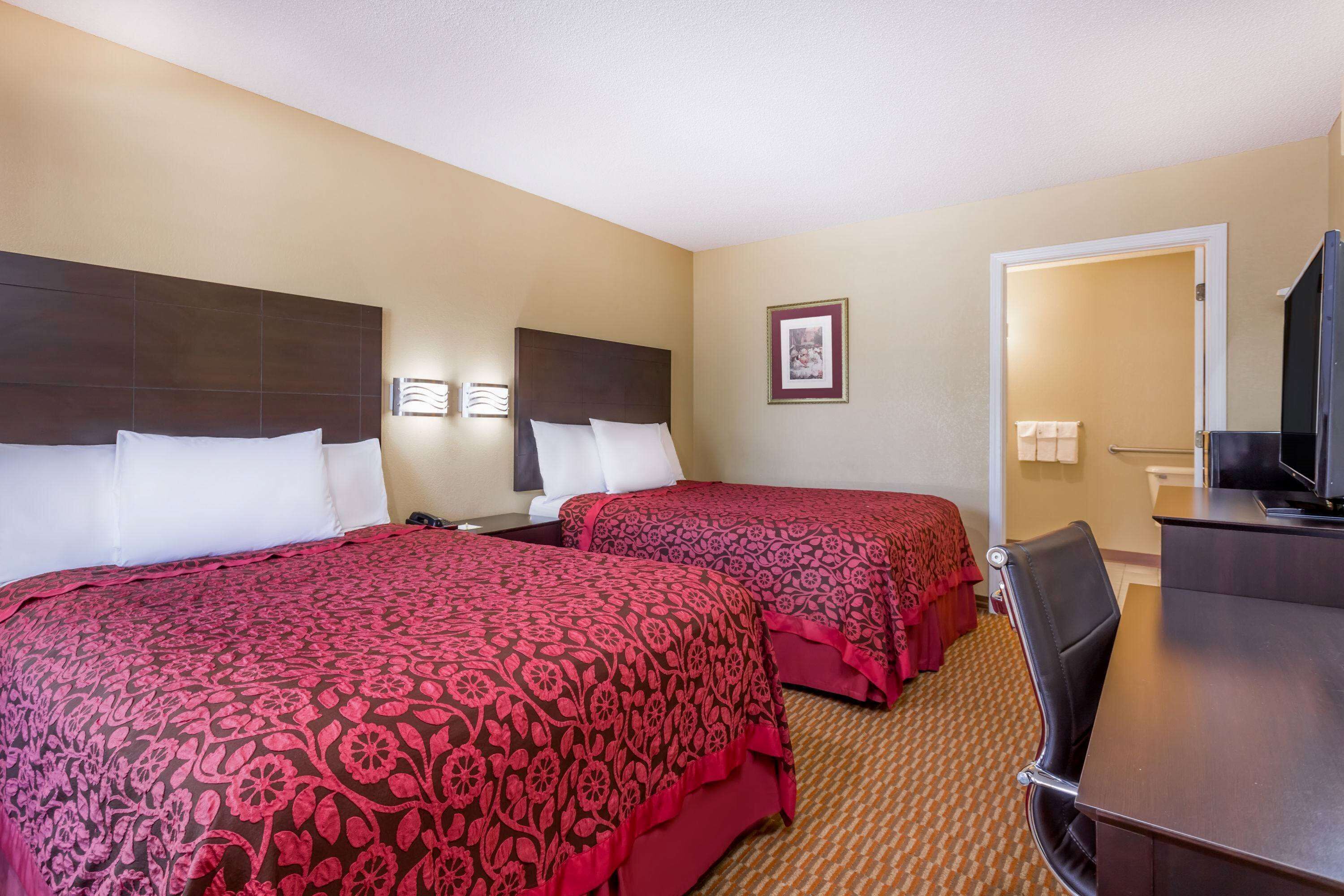 Desk, iron/ironing board, rollaway beds, free WiFi