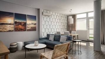 Suite, 1 camera da letto, fumatori, vista montagna (Balcony) | Lounge