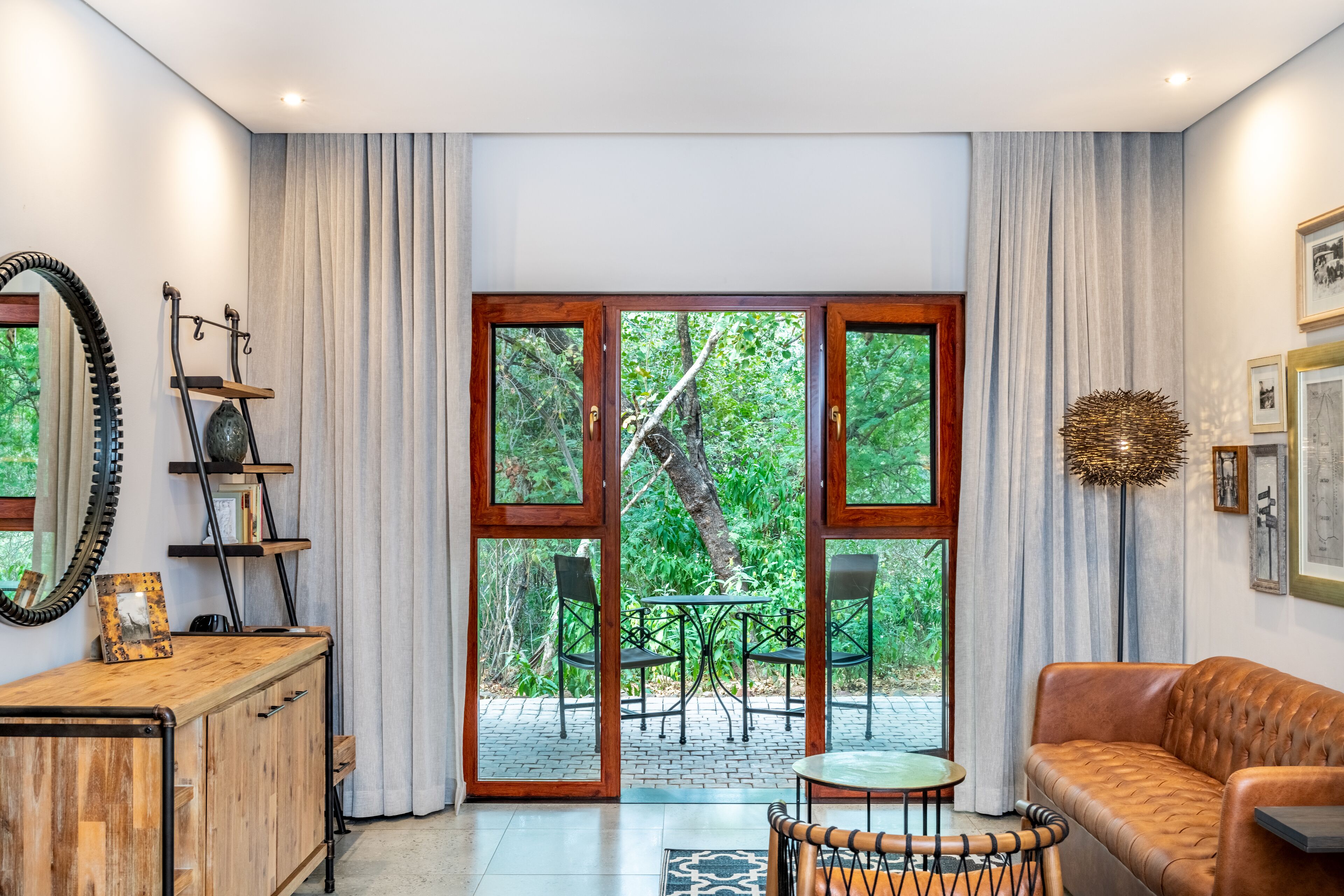 kruger luxury room | terrace/patio