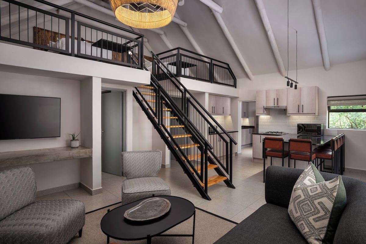 Klassieke chalet | Woonruimte | Lcd-televisie