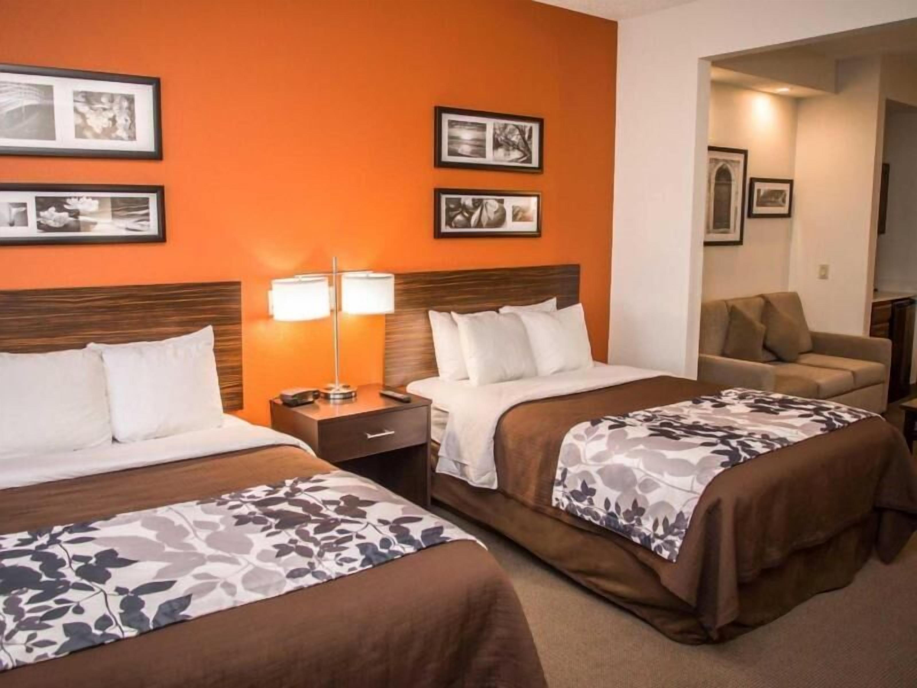 In-room safe, desk, iron/ironing board, free WiFi