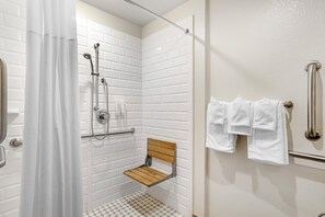 Room, 1 King Bed, Accessible, Non Smoking | Bathroom | Shower, hair dryer, towels