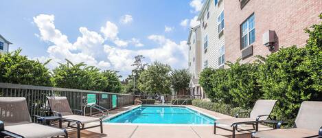 Piscina a l'aire lliure