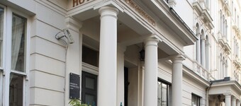 Kensington Gardens Hotel