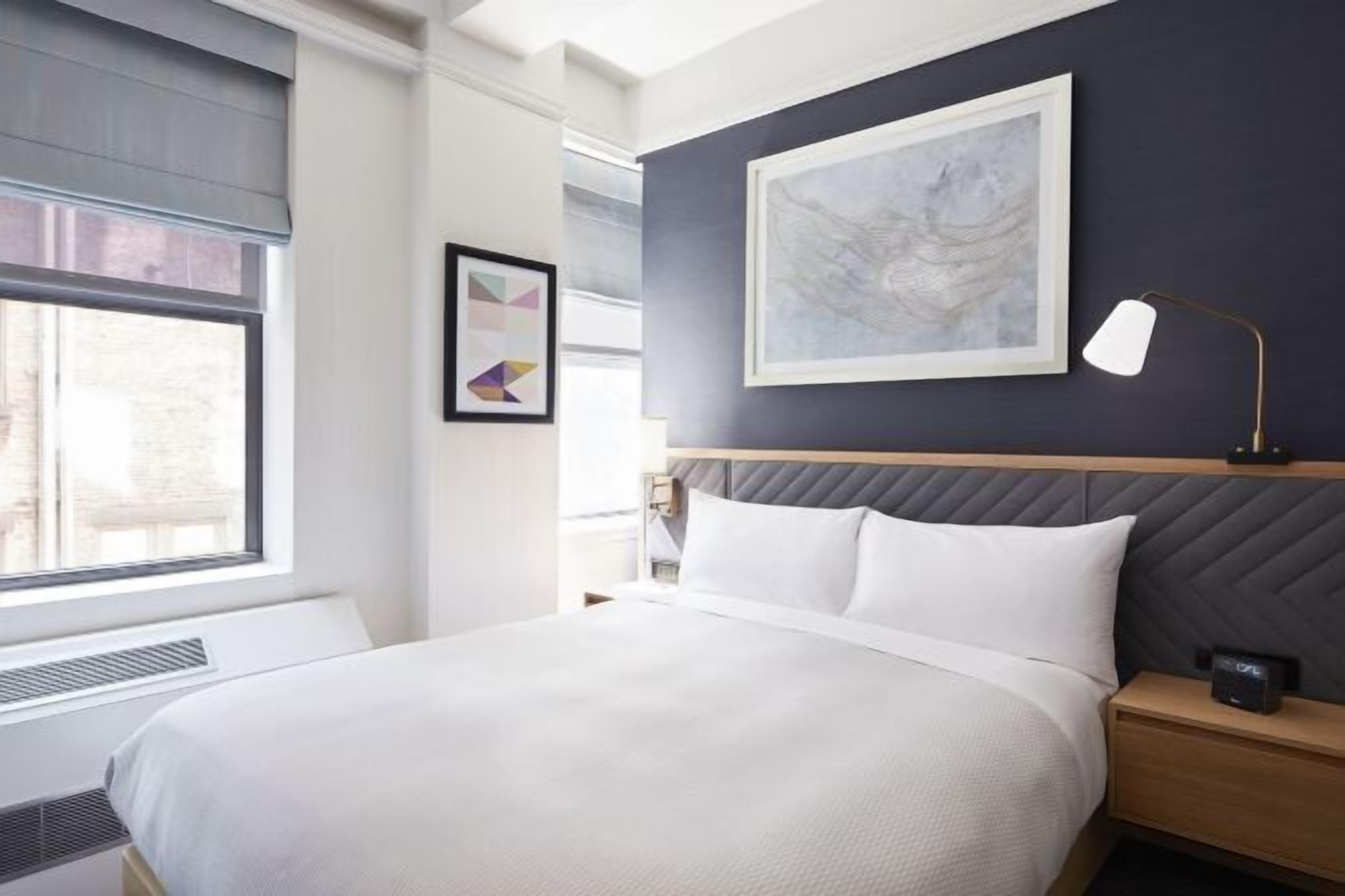 高級寢具、書桌、筆電工作空間、免費無線上網