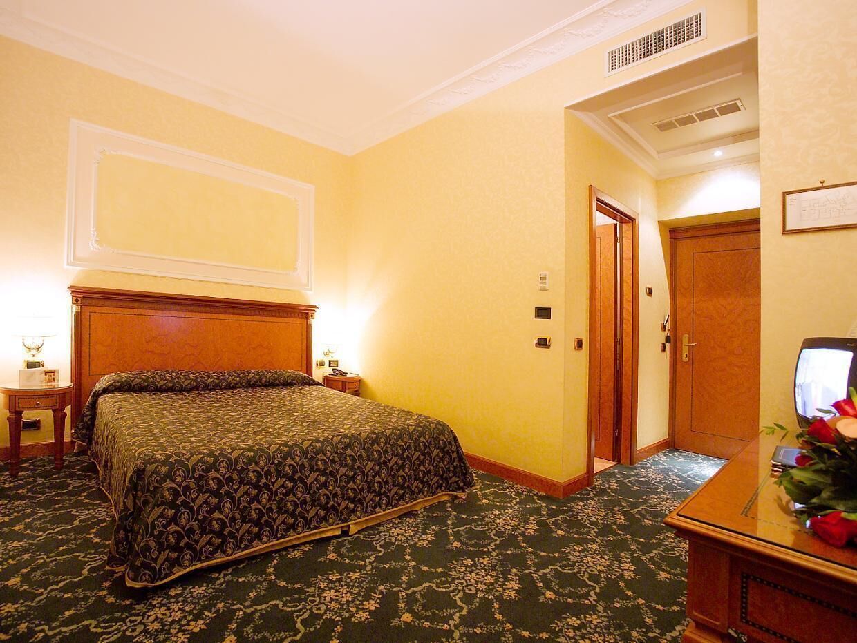 Minibar, in-room safe, desk, blackout curtains