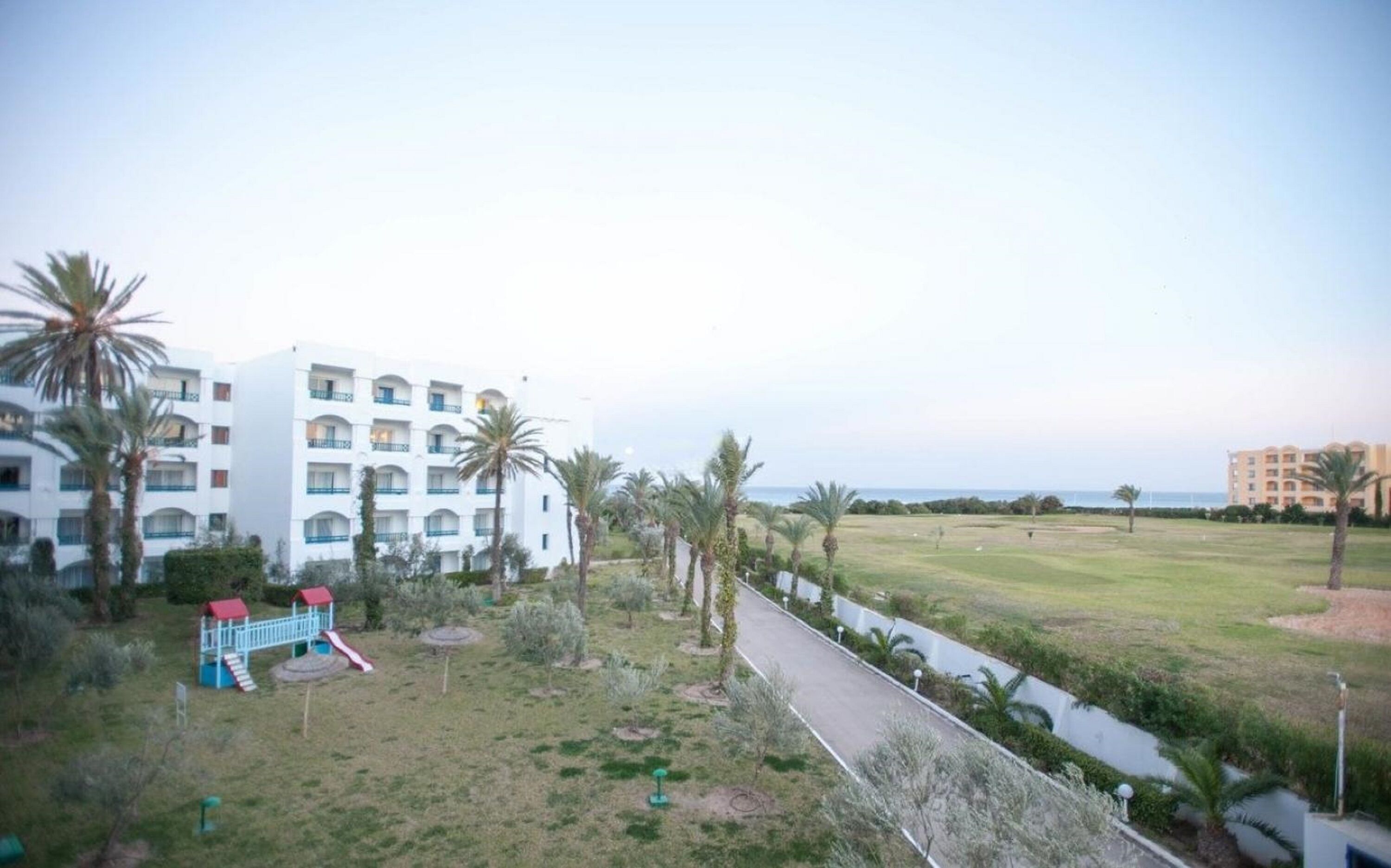 children’s play area – outdoor