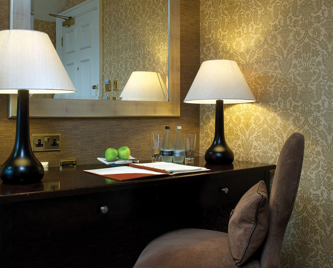 egyptian cotton sheets, premium bedding, down duvets, minibar