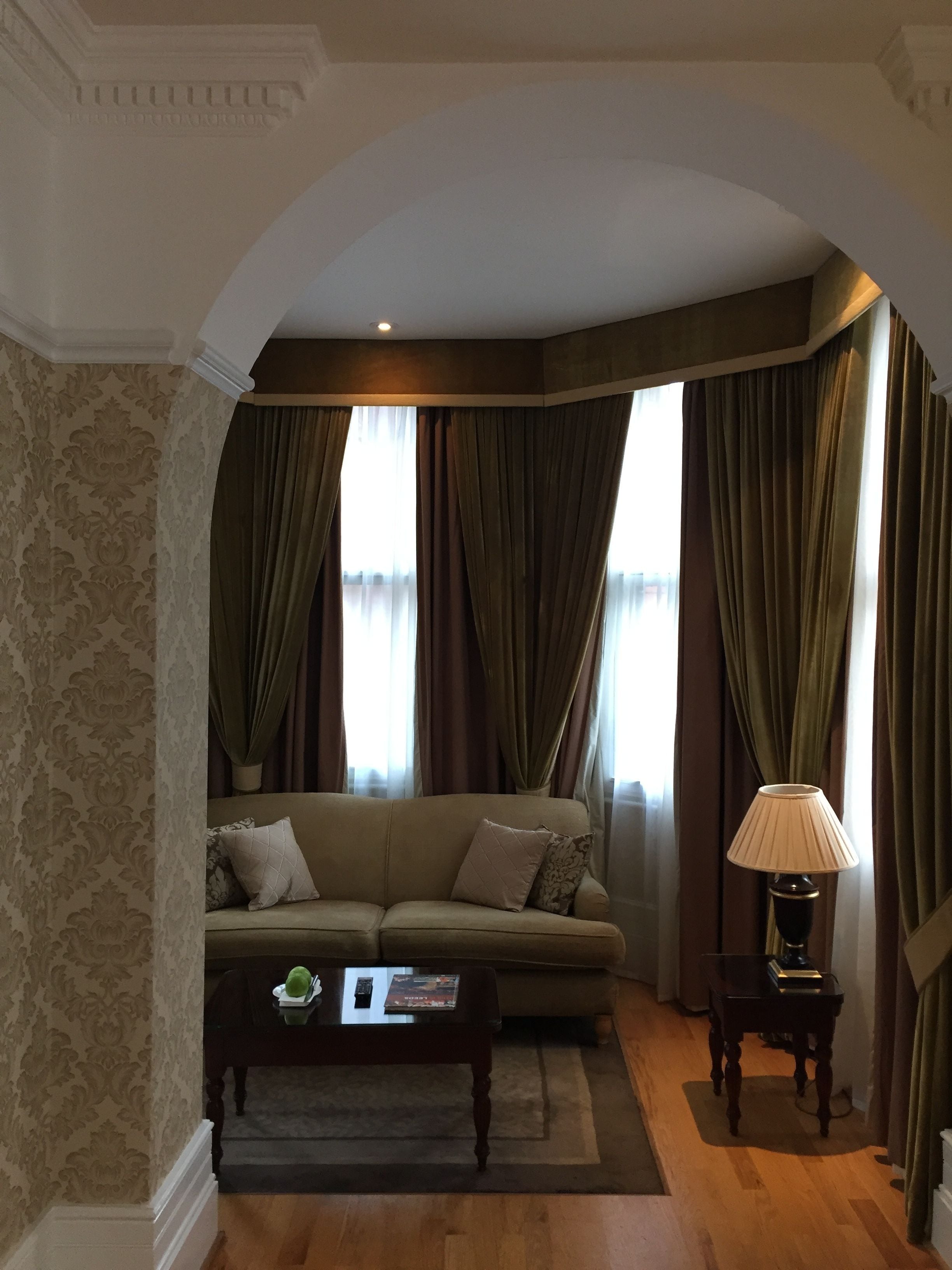 standard room | egyptian cotton sheets, premium bedding, down duvets, minibar