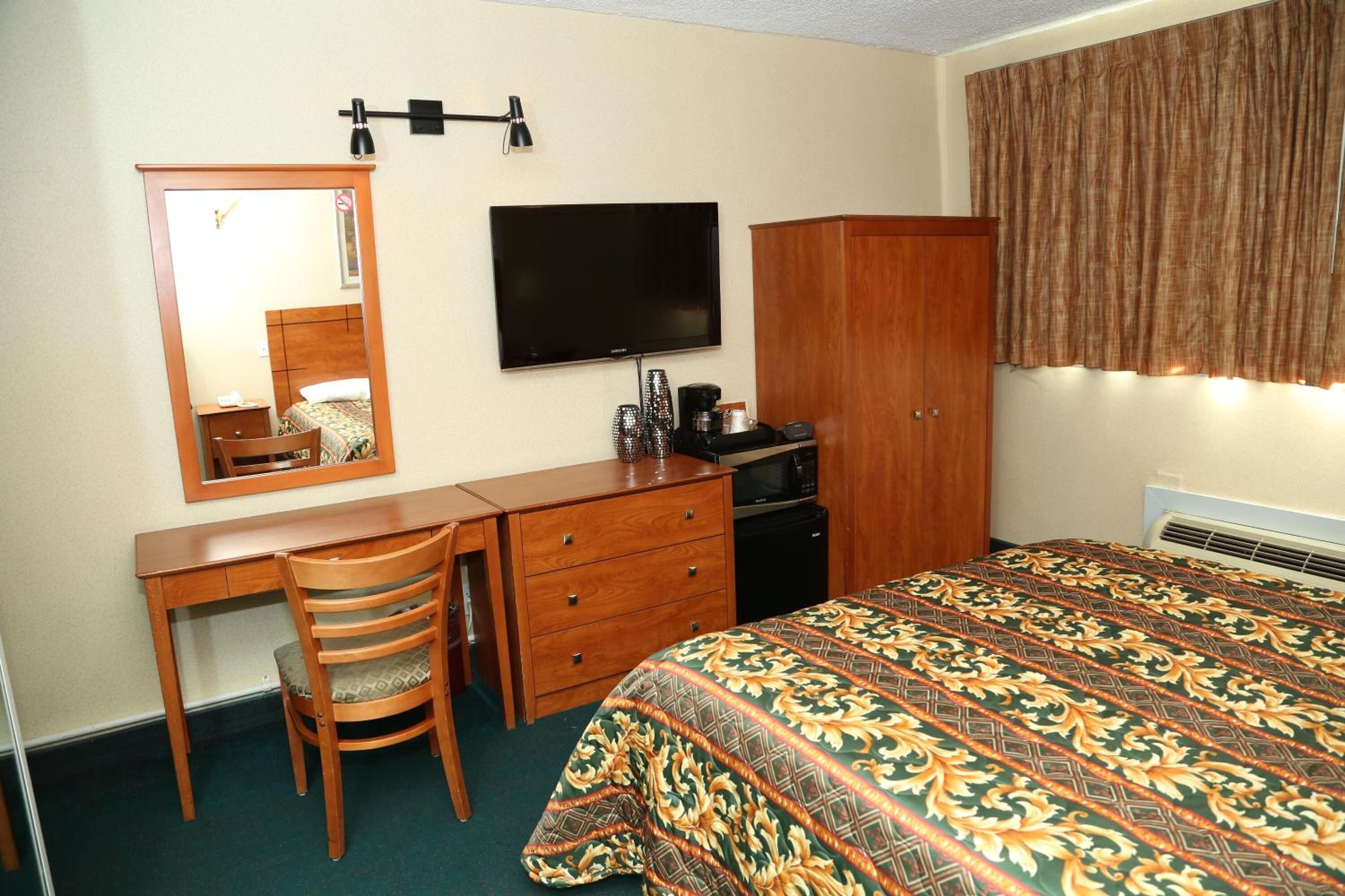 Photo - Fairfield Inn by Marriott JFK Airport