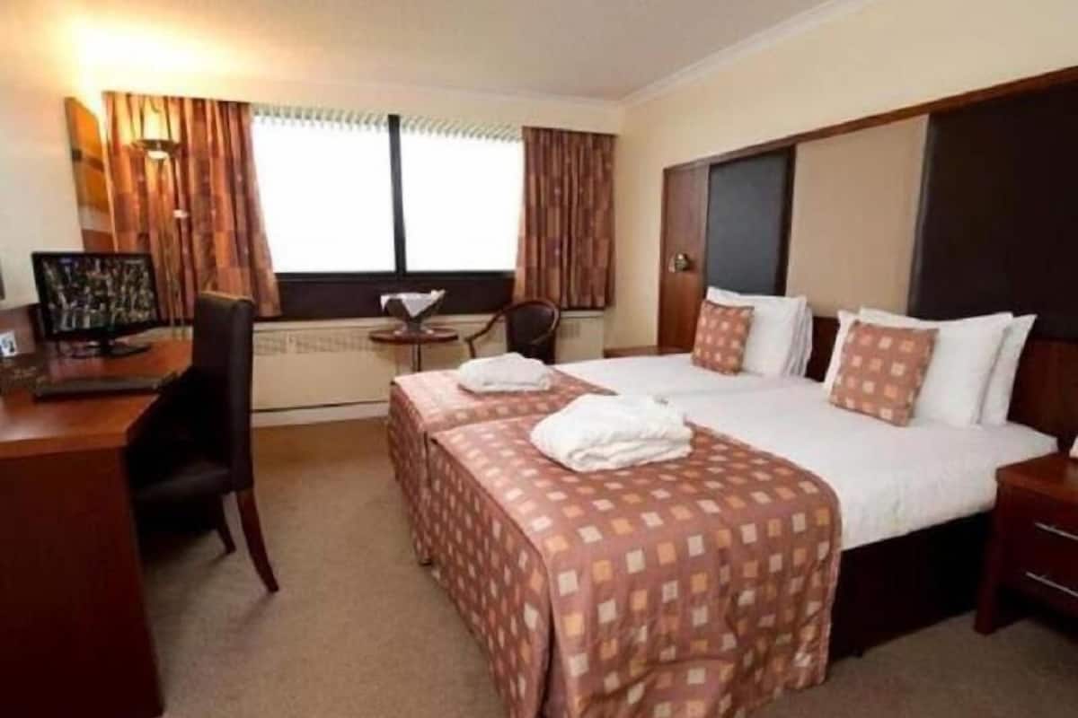 Desk, blackout curtains, iron/ironing board, free WiFi