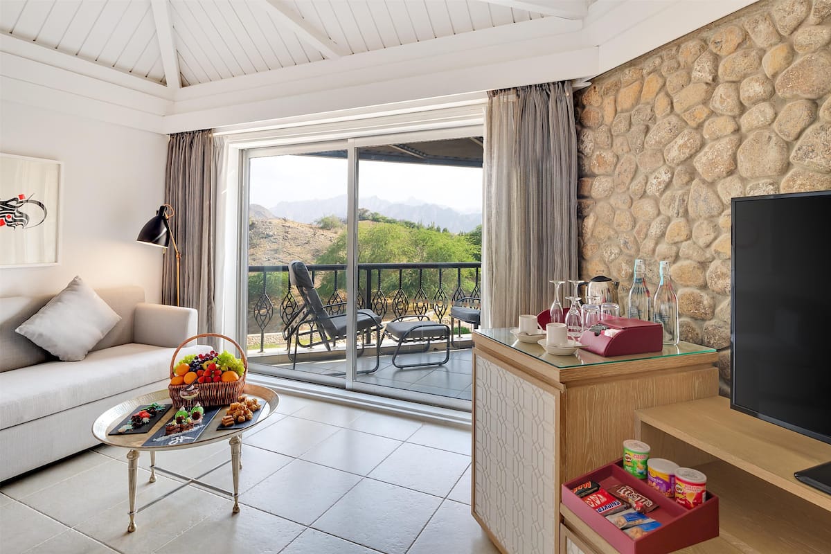 Premium Room, Balcony, Mountain View