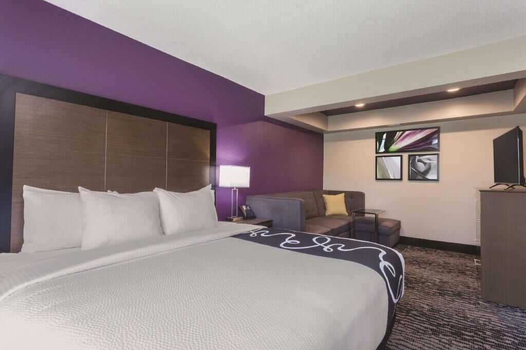 Premium bedding, desk, blackout curtains, iron/ironing board