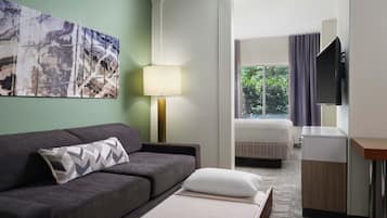 Desk, iron/ironing board, free WiFi, bed sheets