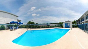 Piscina externa