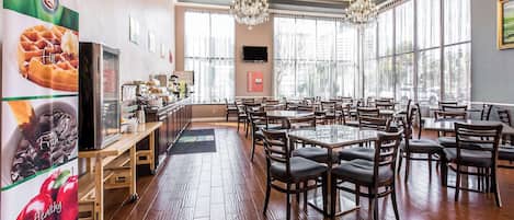 Free daily buffet breakfast