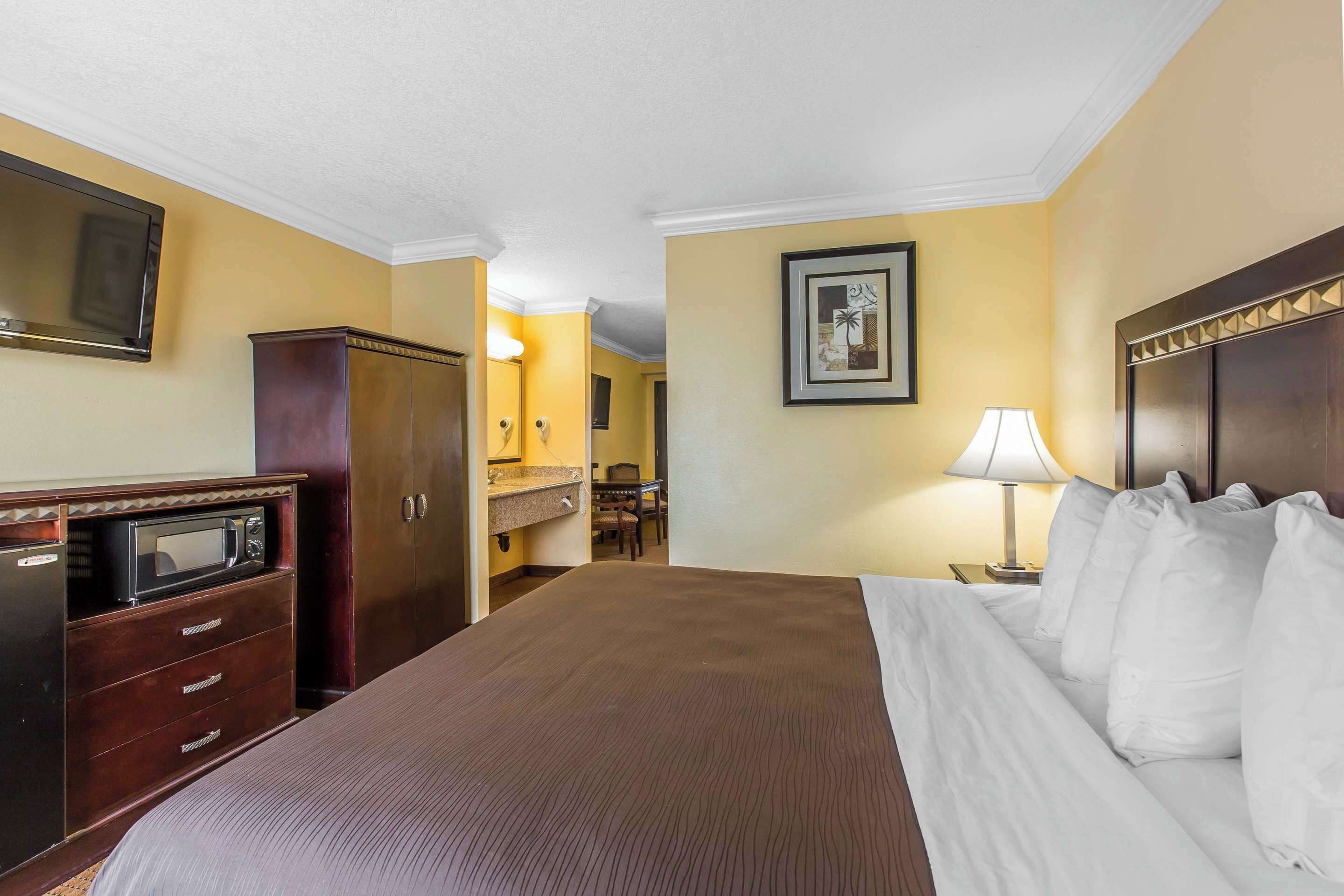 Photo - Quality Inn & Suites Bell Gardens-Los Angeles