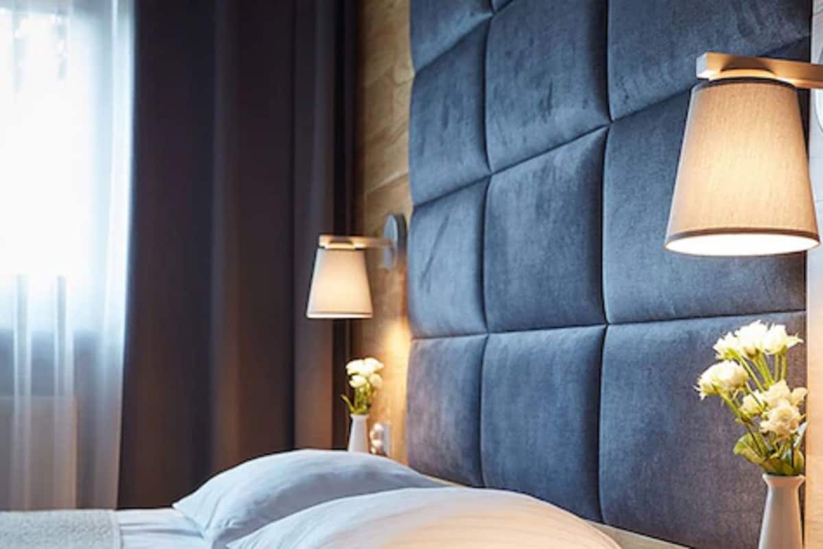 Standard-Doppel- oder -Zweibettzimmer | 1 Schlafzimmer, hochwertige Bettwaren, Zimmersafe, individuell dekoriert