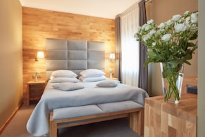 Deluxe-Doppelzimmer | 1 Schlafzimmer, hochwertige Bettwaren, Zimmersafe, individuell dekoriert
