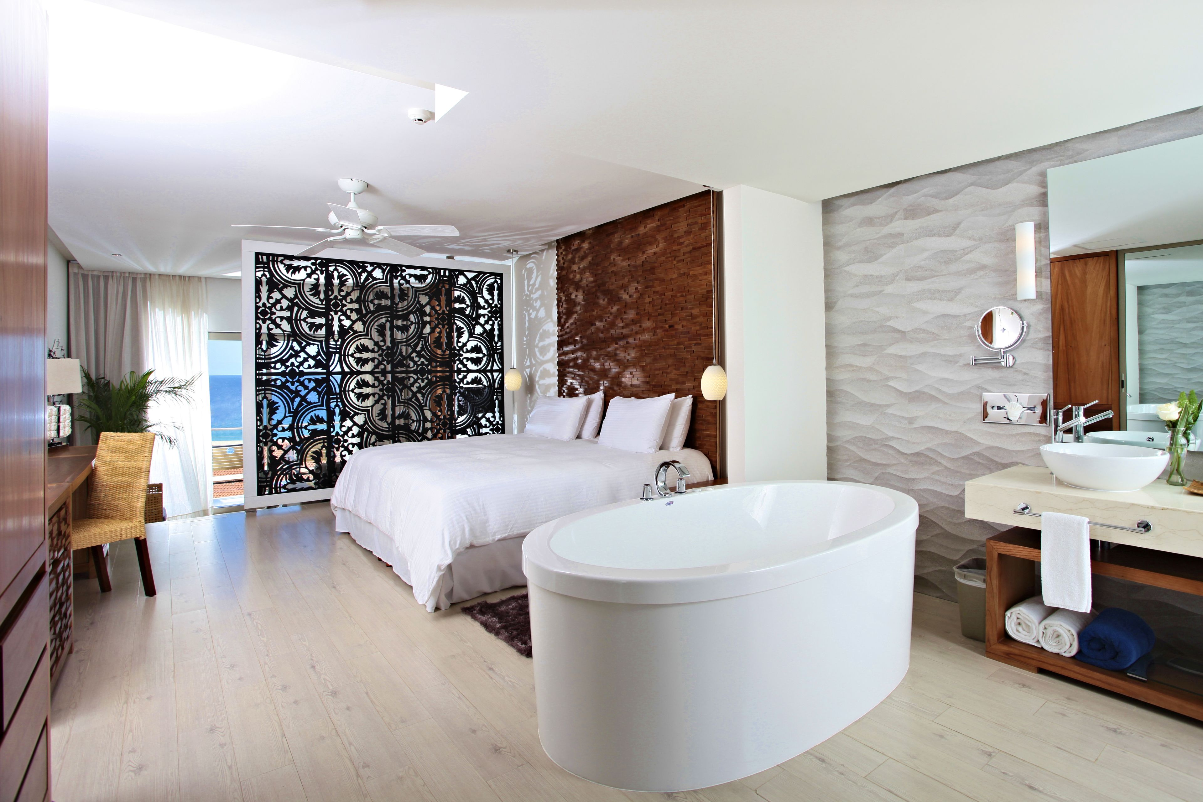 Finisterra Suite