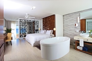 Finisterra Suite