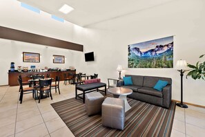 Lobby - Best Western Topaz Lake Inn (Gardnerville)