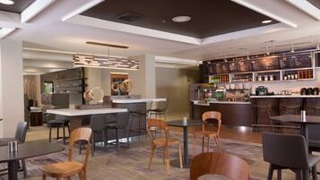 Breakfast served, American cuisine