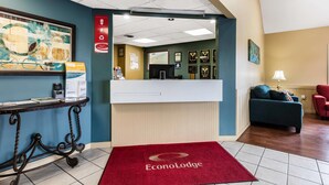 Lobby - Econo Lodge Inn & Suites Dickson (Dickson)