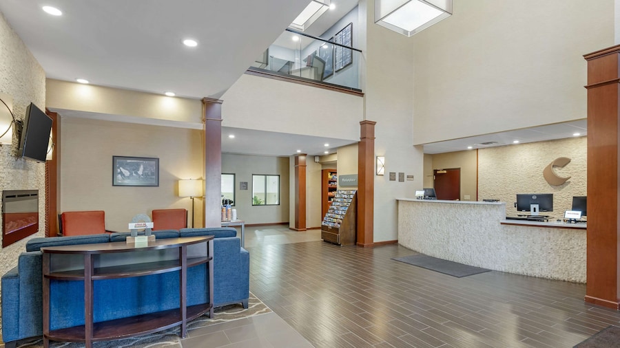 Comfort Suites West Indianapolis - Brownsburg