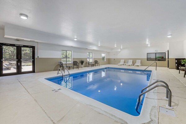 Comfort Suites West Indianapolis - Brownsburg - Avon, IN