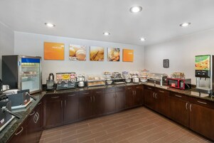 Desayuno buffet incluido todos los días