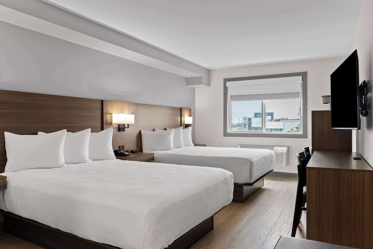 Zimmer, 2 Queen-Betten, Nichtraucher | Pillowtop-Betten, individuell dekoriert, individuell eingerichtet