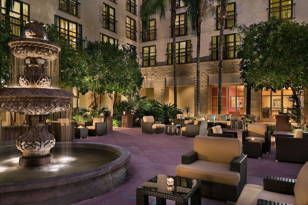 Tempe Mission Palms, a Destination by Hyatt Hotel