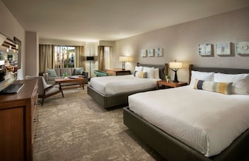 Deluxe Room, 2 Double Beds | Premium bedding, in-room safe, desk, soundproofing at Tempe Mission Palms, a Destination by Hyatt Hotel