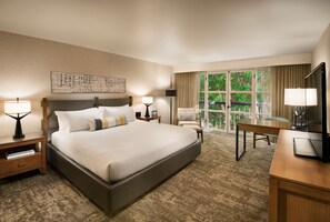 Premium bedding, in-room safe, desk, soundproofing - Tempe Mission Palms, a Destination by Hyatt Hotel (Tempe)