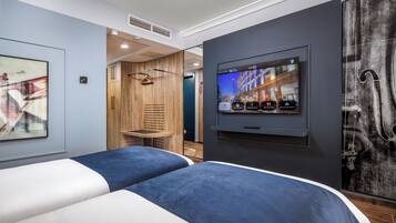 Minibar, in-room safe, desk, laptop workspace