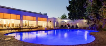 Lord Charles Hotel