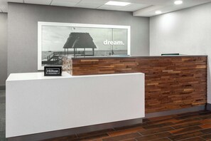 Reception - Hampton Inn Ft. Lauderdale-Commercial Blvd. (Tamarac)