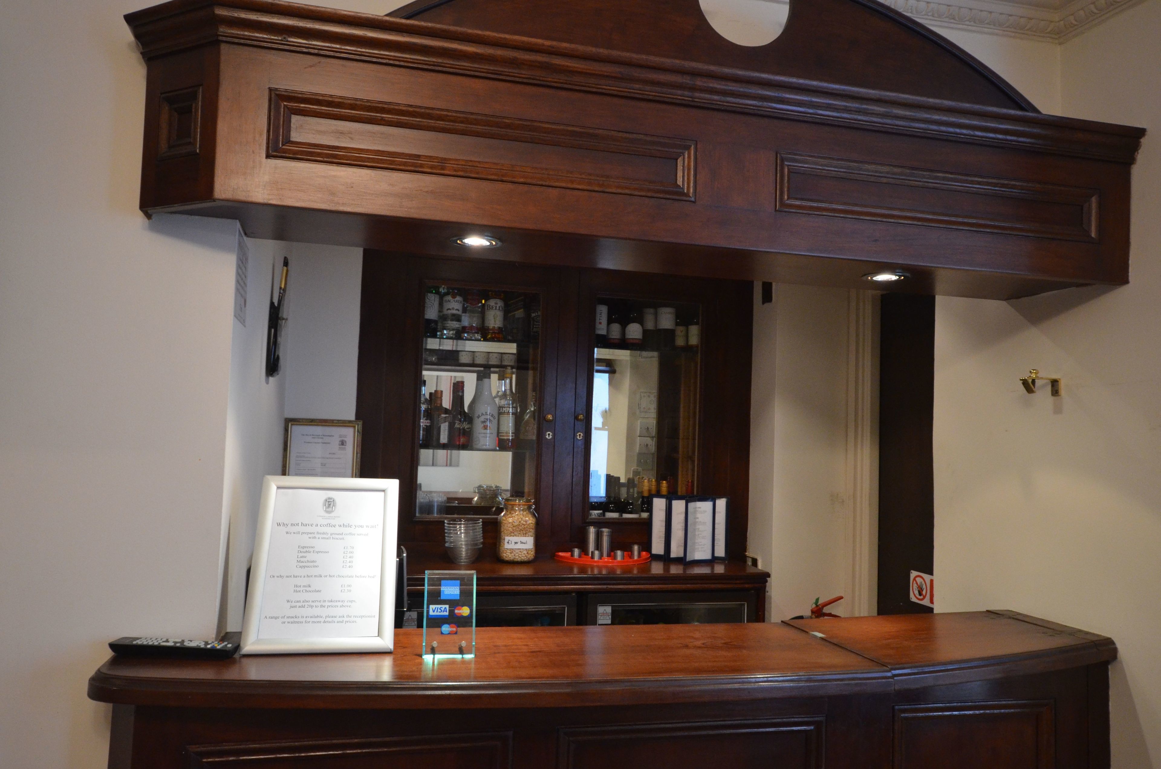 Photo - London Lodge Hotel