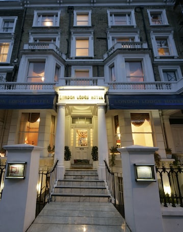 Außenbereich. London Lodge Hotel