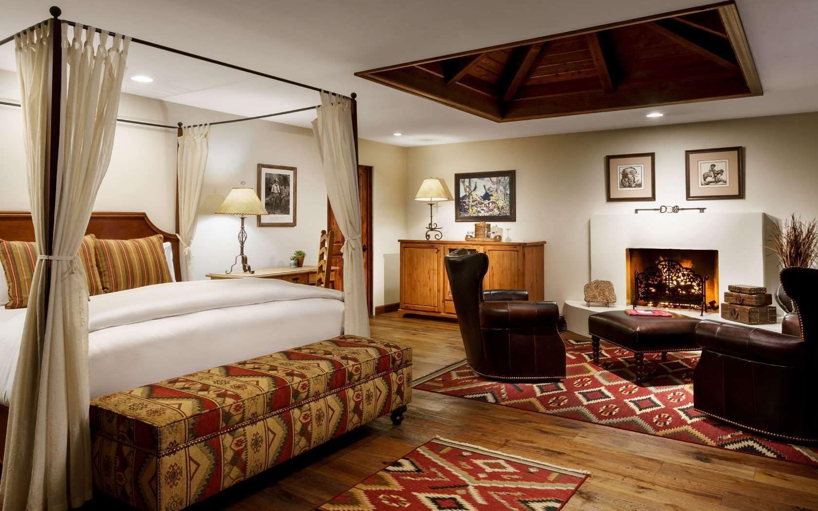 premium bedding, down duvets, pillow-top beds, in-room safe