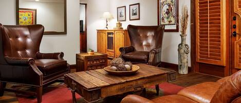 Grand Room (Grand Casita) | Sengetøy av topp kvalitet, dundyner og senger med overmadrass