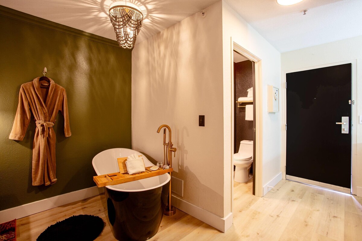 Arroyo Pinion Hotel