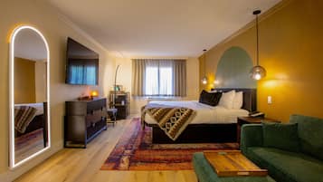 Rom, 1 kingsize-seng, ikke-røyk (Wellness Room, Aroma Therapy, YogaMat) | Sengetøy av topp kvalitet, senger med overmadrass og safe på rommet