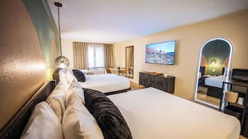 Premium bedding, in-room safe, laptop workspace, blackout curtains