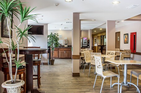 Arroyo Pinion Hotel, Ascend Hotel Collection - Image 17