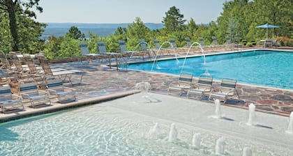 Club Wyndham Resort at Fairfield Bay